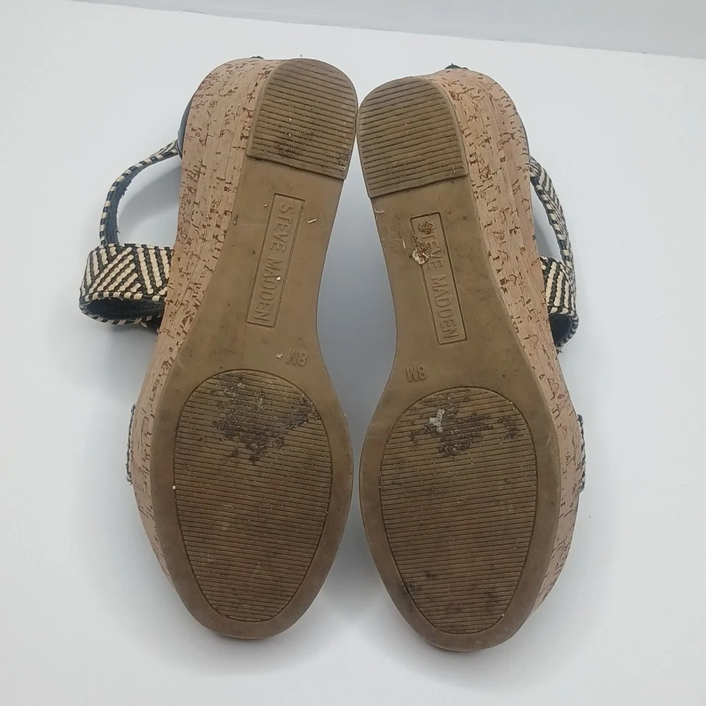 Steve Madden Elwyn Wedge Sandal‎ Women 8M Black Tan Chevron Platform Cork Heel